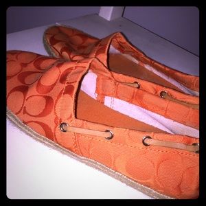 Auth. Coach signature orange espadrille flats